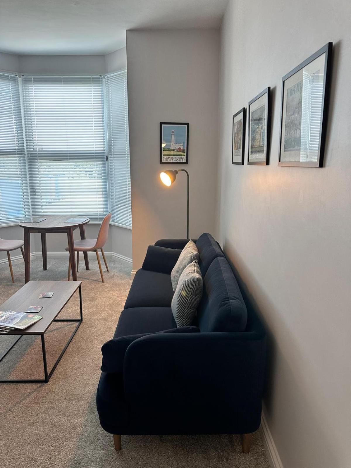 Marine View - Dog Friendly Apartment 500Ft From Beach Bridlington Exterior photo